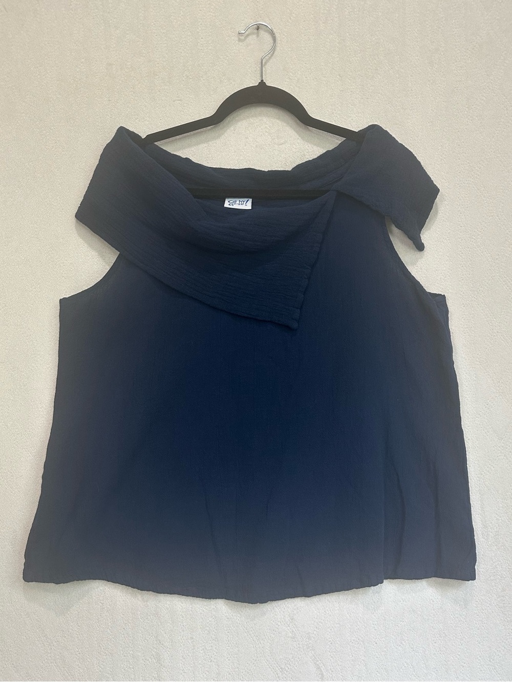 Oh My Gauze! Sleeveless Navy Blue Off-Shoulder Top Size 2 or L/XL
